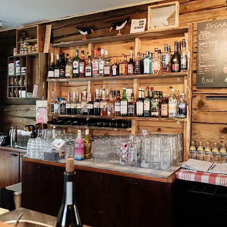 Bed & Breakfast Restaurang Sybarit Houtskar Bagian luar foto